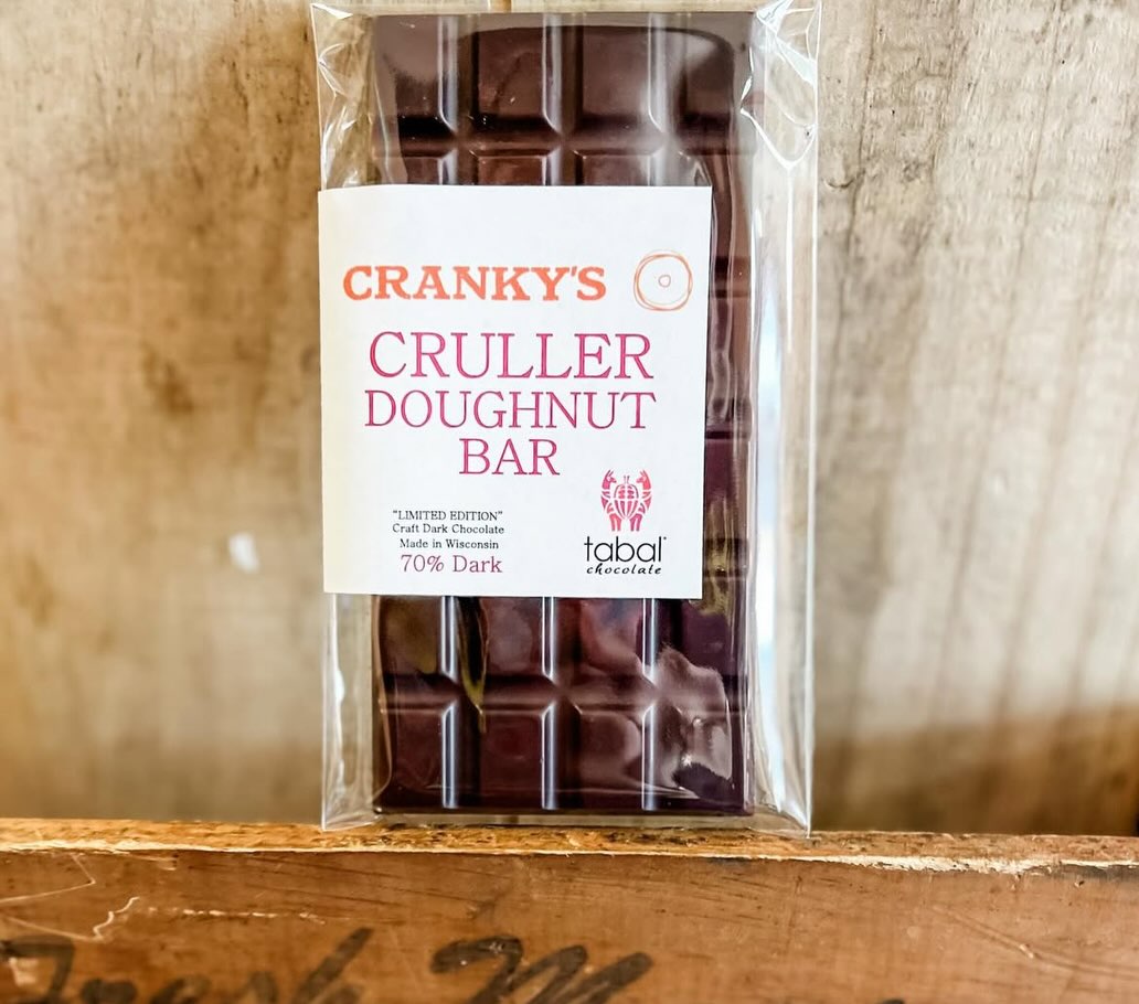 CRULLER DOUGHNUT BAR 70%
